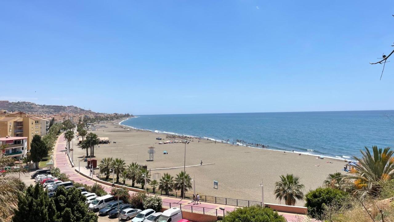 Moderno piso a pie de playa 3 dormitorios Rincon de la Victoria Malaga Exterior foto